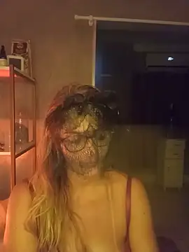 Chat XXX ao vivo de Marcelabusty