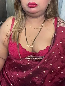 Chat +18 de Lovely-Geet ao vivo