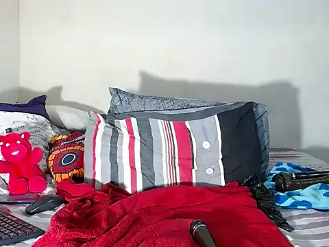 XSexyLolahx - make me squirt all over