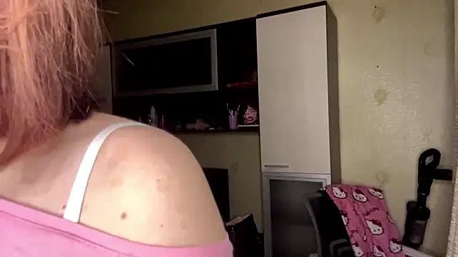 CortneyBosque's Live XXX Chat