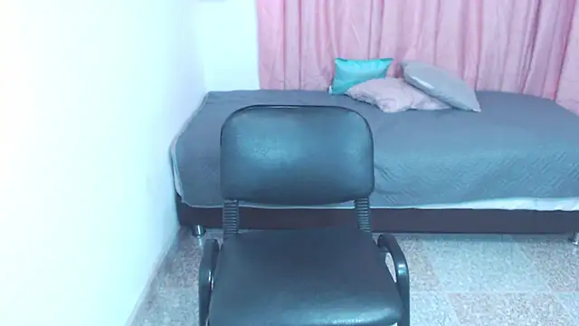 _bigrick_'s Live XXX Chat