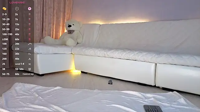 Ellijoys Adlı Modelin Canlı XXX Sohbeti