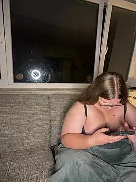 CurvyPaar2 Live XXX-Chat