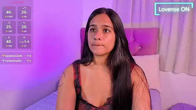 Maeena's Live XXX Chat