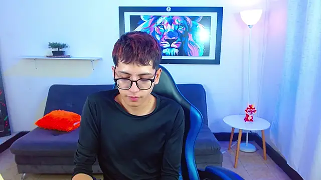 Show de alexcum_18 na webcam