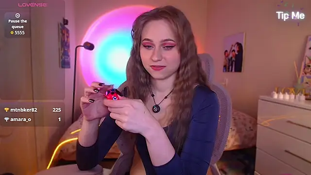 Elizabeth_Kitty_: онлайн-секс-чат