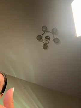 Evelinia XXX чат на живо