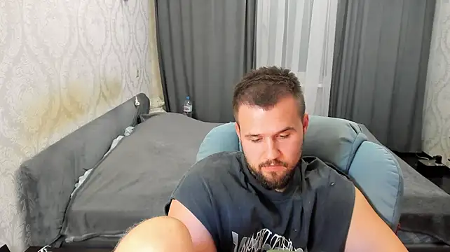 Vladik_b Live XXX-chat