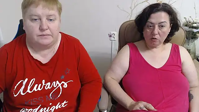 Chat XXX en directo de Lindy-Jeanie