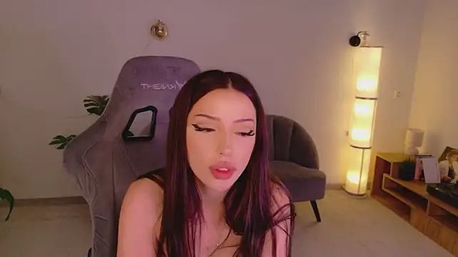 Chat +18 de tinapie ao vivo