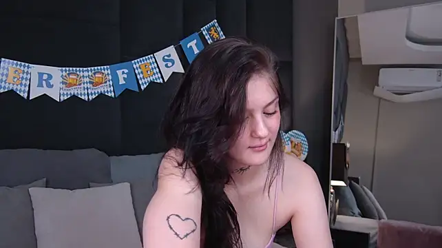 GinnaGray live XXX chat
