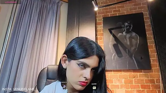 Venus_flame1 – Live XXX-chat