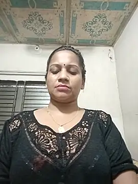 Payel_50 - 5 minute fingering show