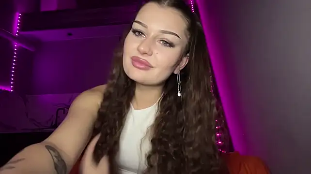 Živý XXX chat EliseNomik