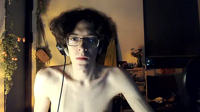 Chat XXX en directo de LovesomeCookie