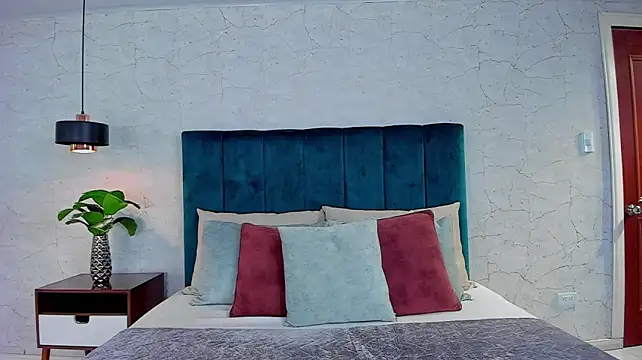 AriaevansLS - Open buttocks close to the camera🍑👌