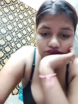 XXX chat uživo modela Hot_desi_bb2