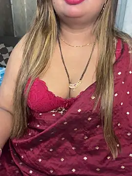 Lovely-Geet - PUSSY OILING