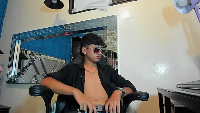 Chat XXX en directo de Mr_Dylan1