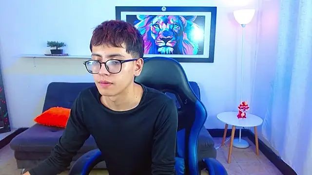 Chat XXX en directo de alexcum_18