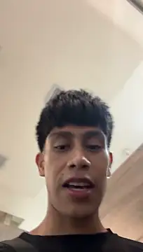 XXX chat uživo modela Jacovo2002