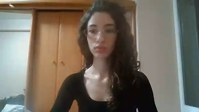 CrystalDolls live XXX chat