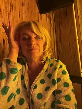 Chat +18 de Milla_kis ao vivo