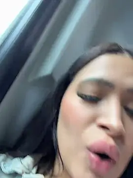 Chat XXX ao vivo de Sara_fun