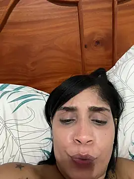 lucero1902 XXX чат на живо