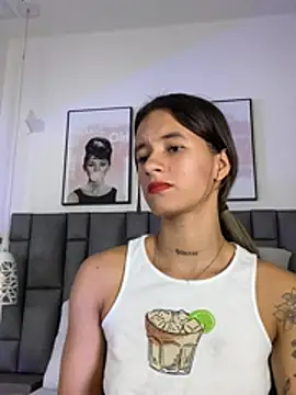 JuliaColemann Chat XXX in diretta