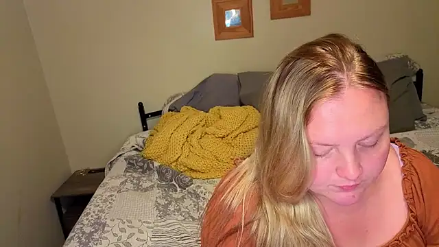 Phatassblonde - twerk no panties