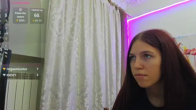 MaryRapunzel Chat XXX in diretta