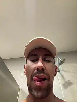 XXX chat uživo modela dantedesirexx
