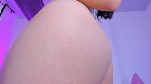 Chat XXX en directo de RoseCassie