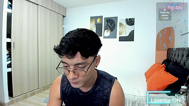 Chat +18 de Sebastian-Dash ao vivo