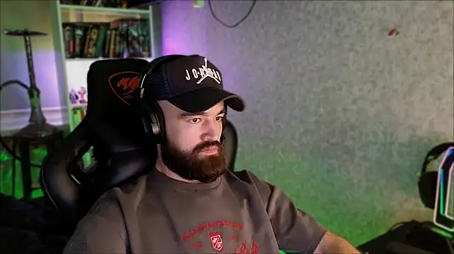 Živý XXX chat _Serious_Man
