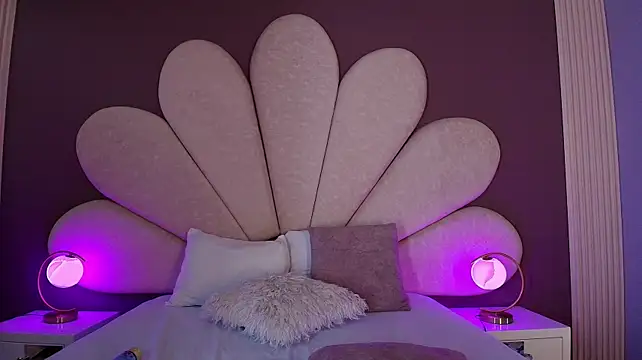 Susa1userma_ - Removing panties + play of feet & pussy