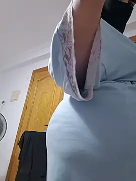 عرض كام Big_as-big