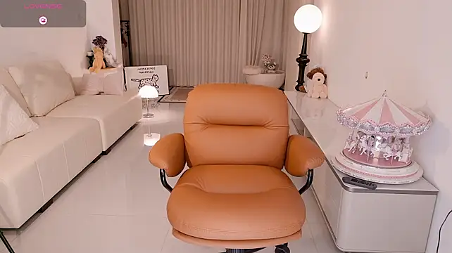 Honey113 - 乳环＋小粉控制3分钟