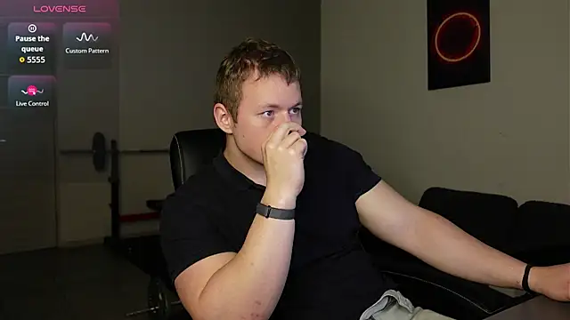 Živý XXX chat Richard_Dullas