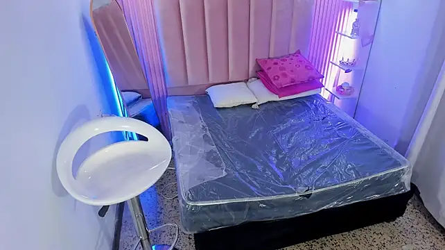 Chat +18 de LunaRose18 ao vivo