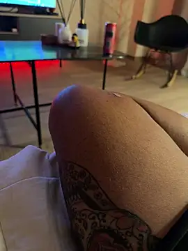 Mike69F Live XXX Chat