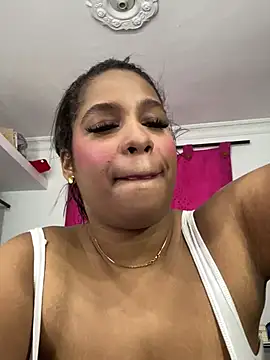 NV-Nikoll Live XXX-Chat