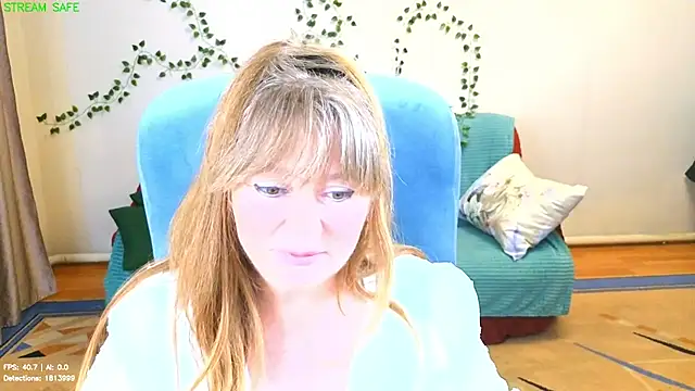 Melania_Cook élő XXX-chatje