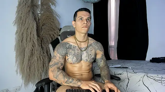 Aron_Dark – webcam-show