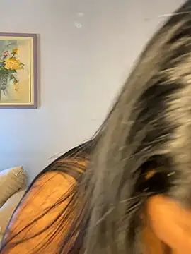 XXX chat uživo modela SaharQamar