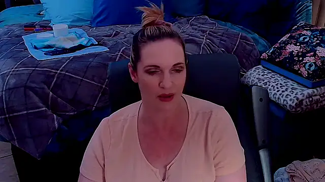ninajaymes 现场XXX聊天