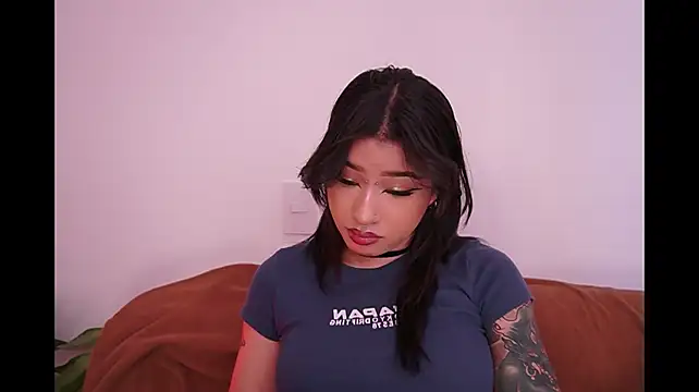 Liaaa_1 Adlı Modelin Canlı XXX Sohbeti