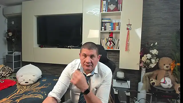 SpartacusDaddy48 Chat XXX live