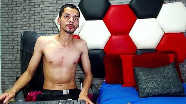 Thristan05n Live XXX chat